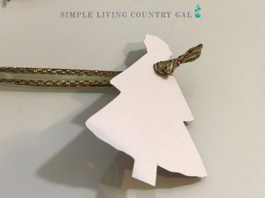 DIY Gift Tags Made From Holiday Cards Simple Living Country Gal