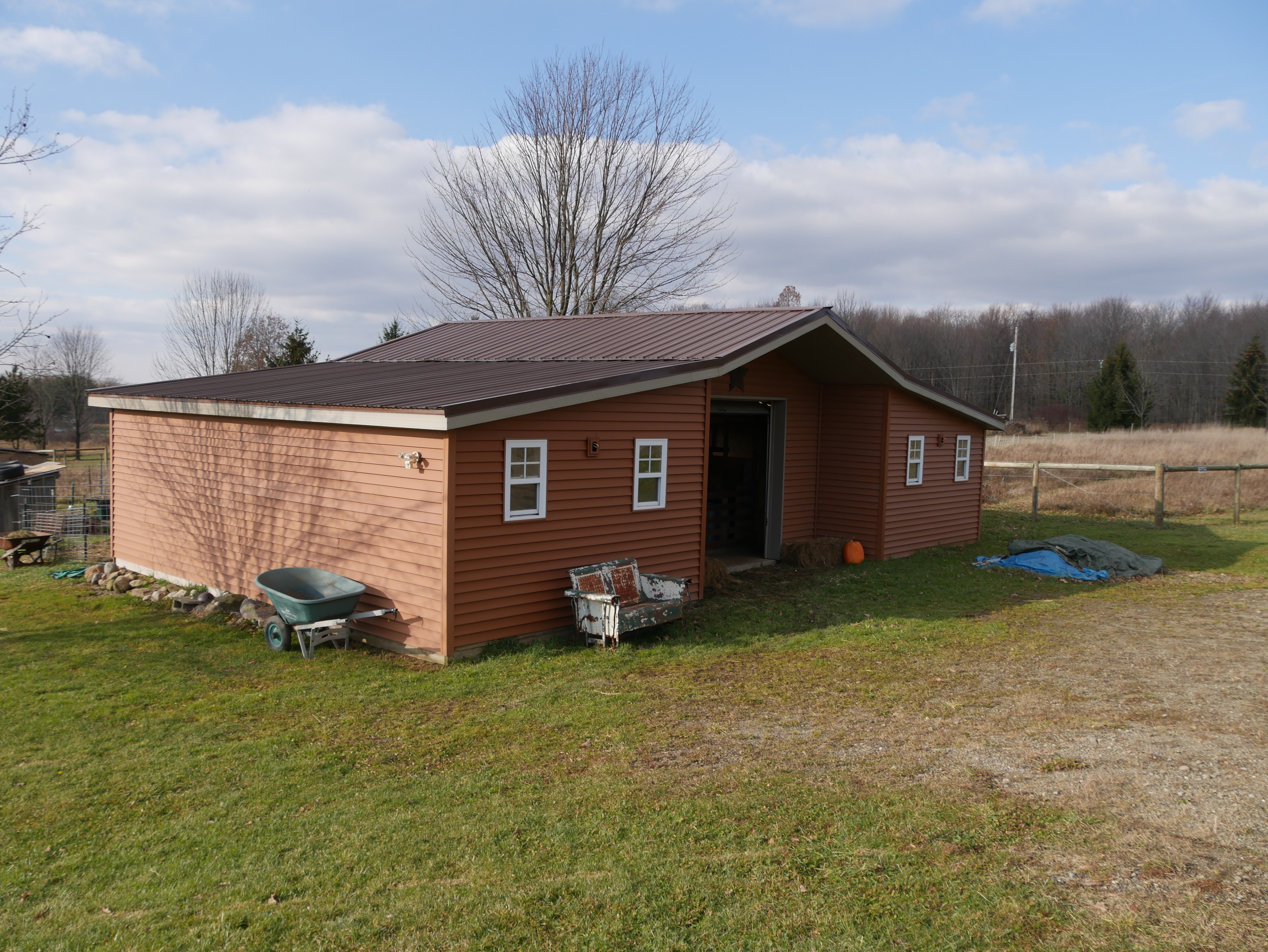 How To Convert A Shed Into A Goat Barn | Simple Living ...