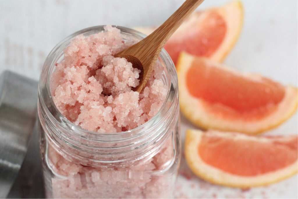 citrus body scrub in a jar