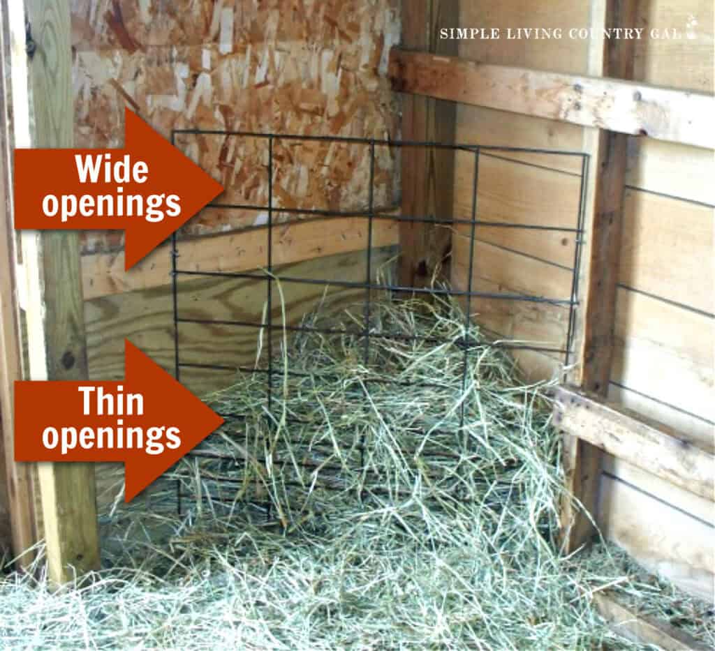 arrows showing different opening sizes of a goat hay feeder